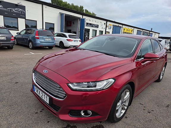 Ford Mondeo 2 of 11