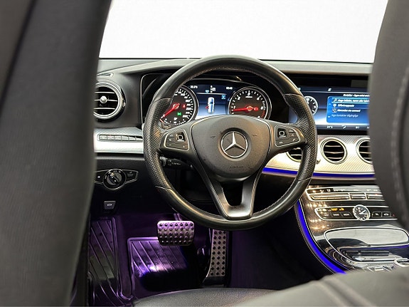 Mercedes-Benz E220 d 13 of 30