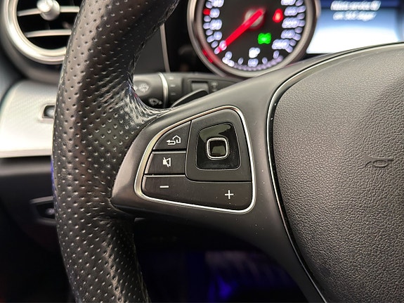 Mercedes-Benz E220 d 15 of 30