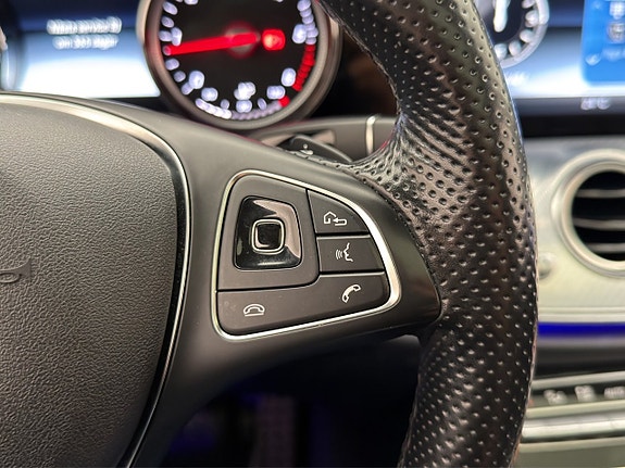 Mercedes-Benz E220 d 17 of 30