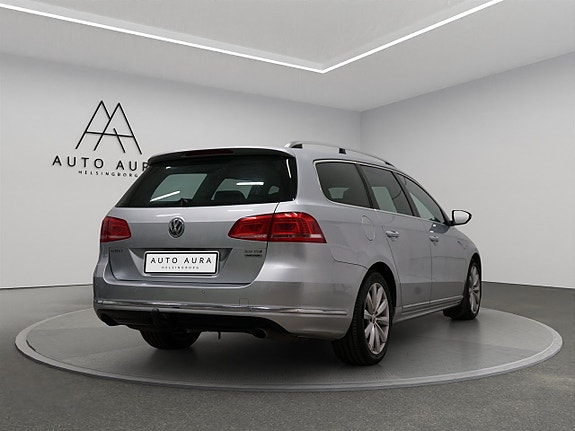 Volkswagen Passat 4 of 5