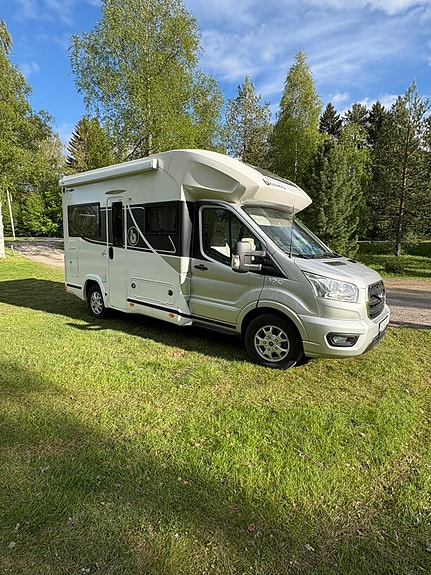 Benimar Tessoro 481 3 of 18