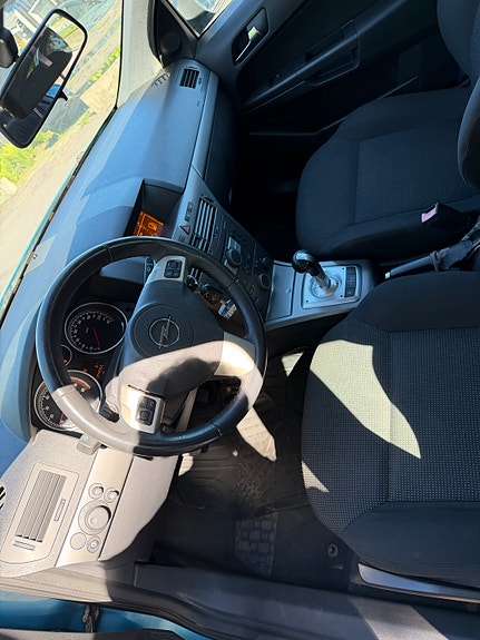 Opel Astra 5 of 5