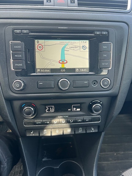 Skoda Rapid 7 of 8