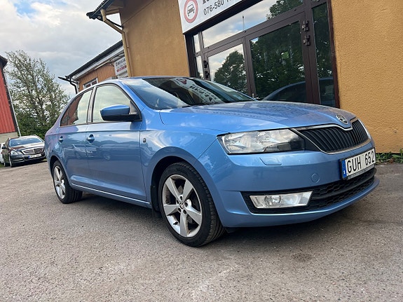 Skoda Rapid 8 of 8
