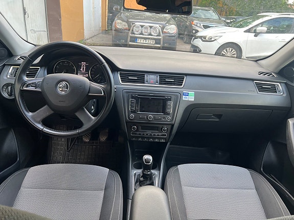 Skoda Rapid 5 of 5