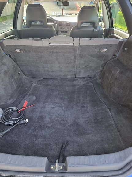 Volvo V40 5 of 5
