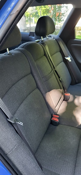 Volvo V40 4 of 5