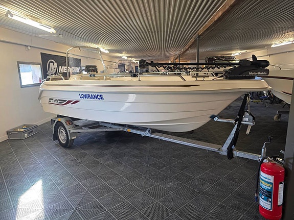HR 460 Fishing med Evinrude E-TEC 40 hk -17