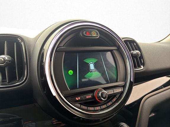 MINI Countryman SE 25 of 30