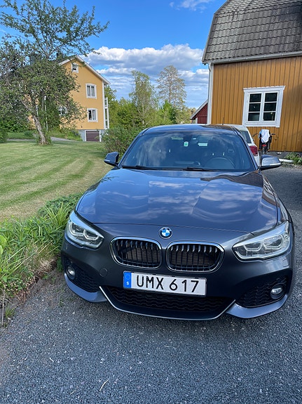 BMW 118d 2 of 3