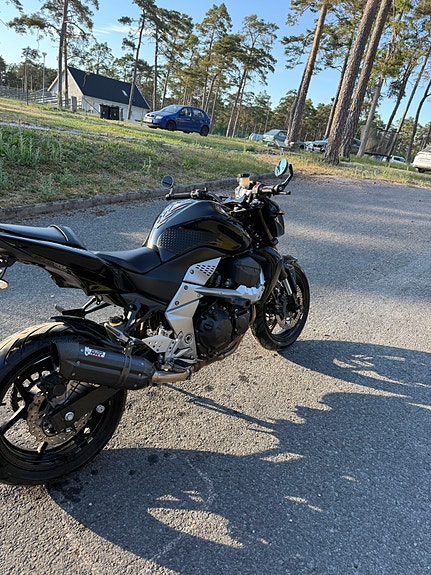 Kawasaki z750 ABS 5 of 6
