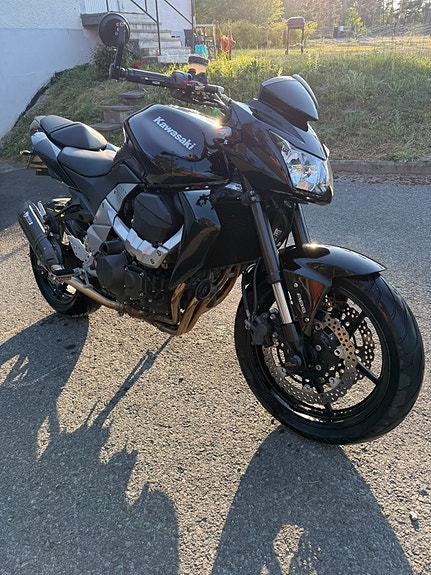 Kawasaki z750 ABS 4 of 6