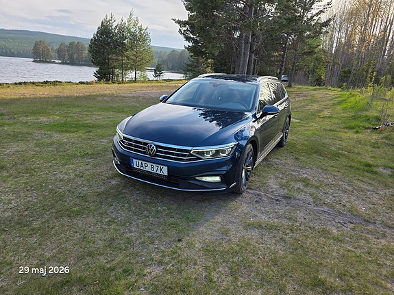 Volkswagen Passat 7 of 10