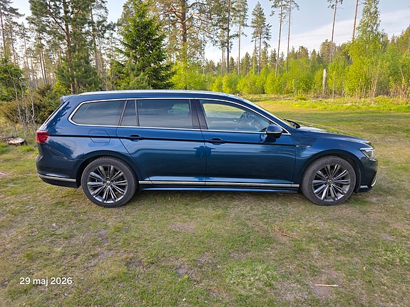 Volkswagen Passat 4 of 5
