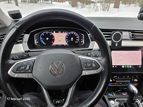 Volkswagen Passat 10 of 10