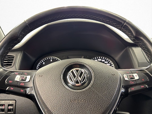 Volkswagen Caddy Maxi 22 of 30