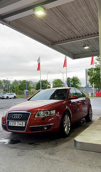 Audi A6 2 of 6