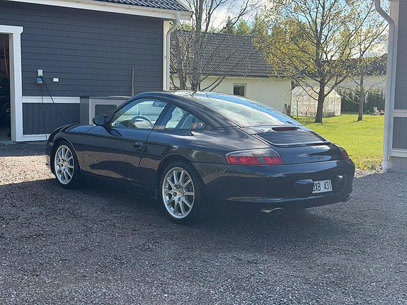 Porsche 911 Targa 4 of 5