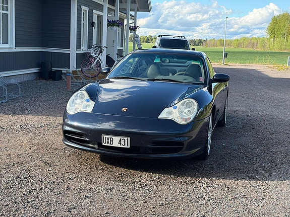 Porsche 911 Targa 2 of 5