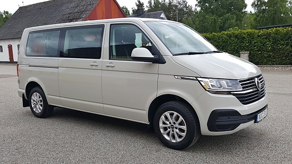 Volkswagen Caravelle 6 of 28