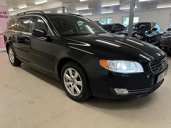 Volvo V70 9 of 25