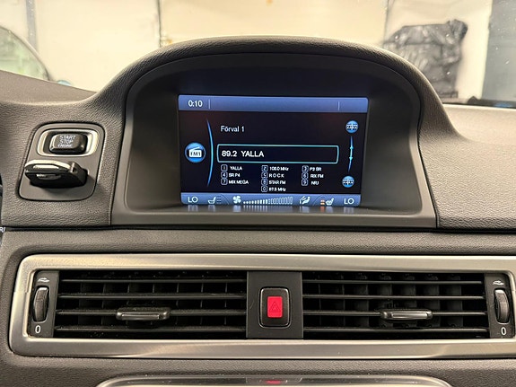 Volvo V70 21 of 25