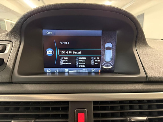 Volvo V70 22 of 25