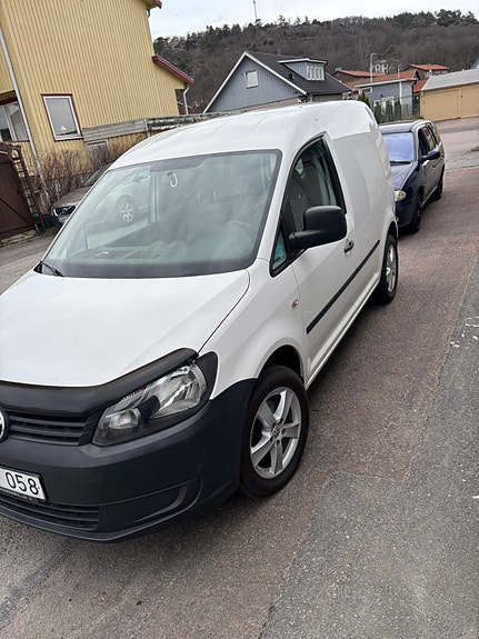 Volkswagen Caddy 2 of 5