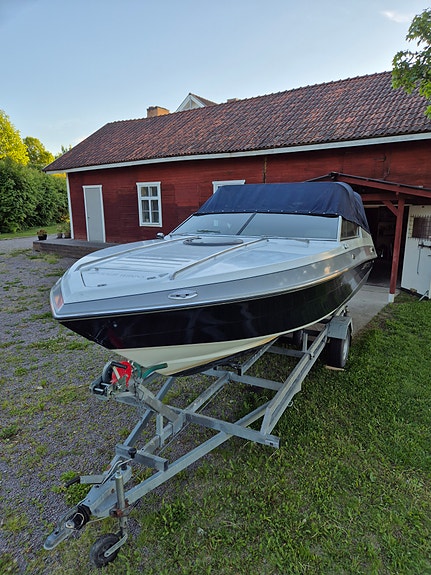 Four Winns Liberator 201 3 of 5