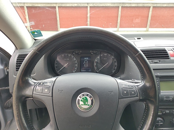 Skoda Octavia 11 of 16