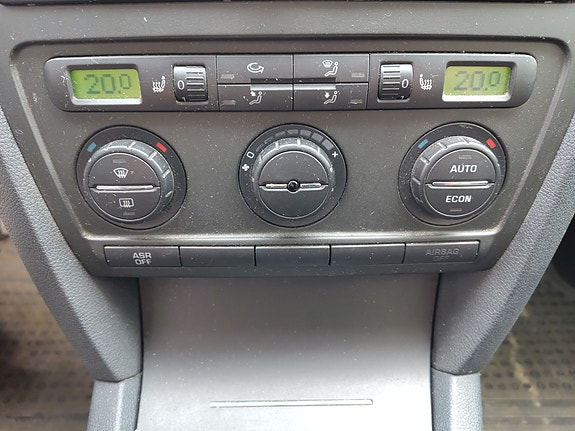 Skoda Octavia 15 of 16