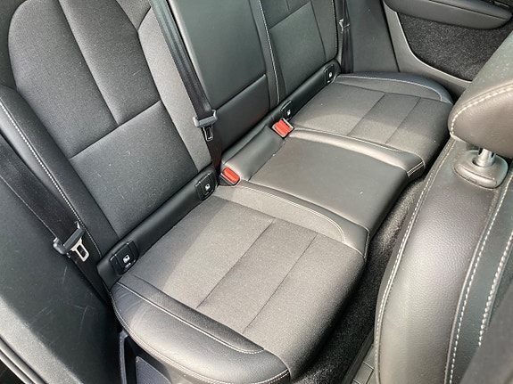 Volvo XC40 11 of 21
