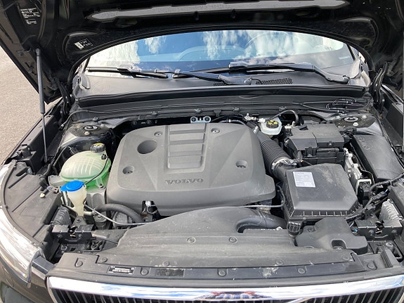 Volvo XC40 21 of 21