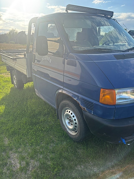 Volkswagen Transporter 2 of 5