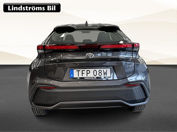 Toyota C-HR 7 of 20
