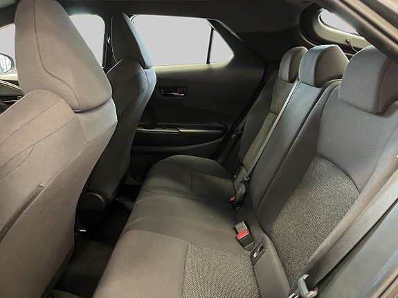 Toyota C-HR 10 of 20