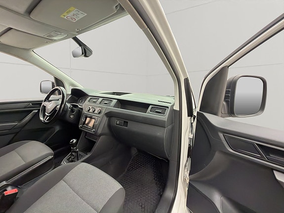 Volkswagen Caddy 24 of 28