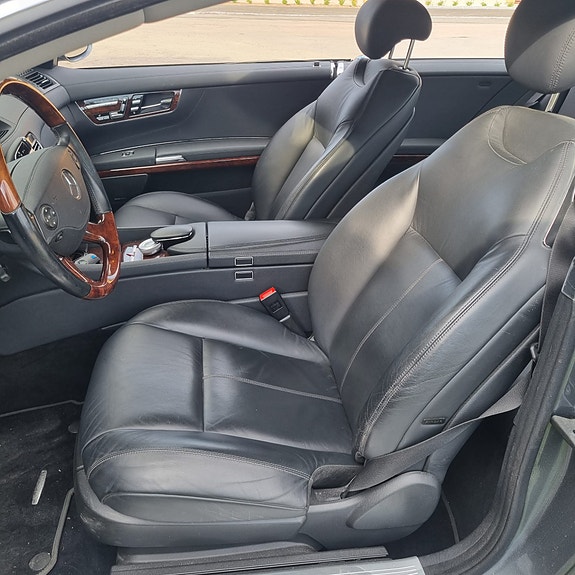 Mercedes-Benz CL500 2 of 2