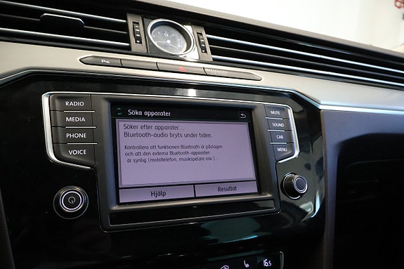 Volkswagen Passat 20 of 30