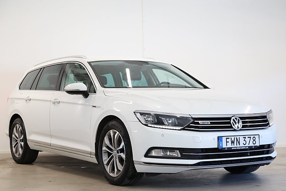 Volkswagen Passat 3 of 5