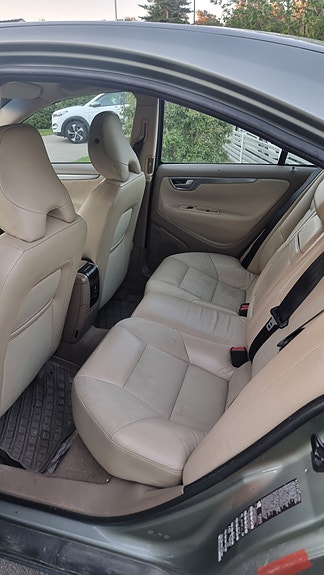 Volvo S60 5 of 5