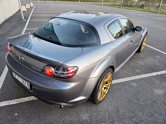 Mazda RX-8 2 of 5