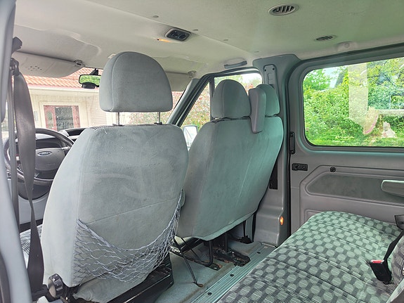 Ford Transit 280 Tourneo 4 of 5
