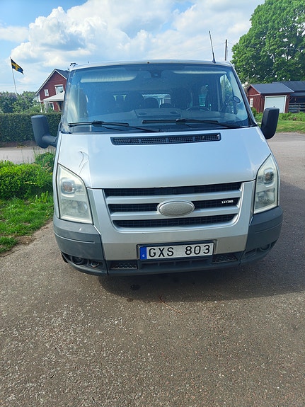 Ford Transit 280 Tourneo 2 of 5