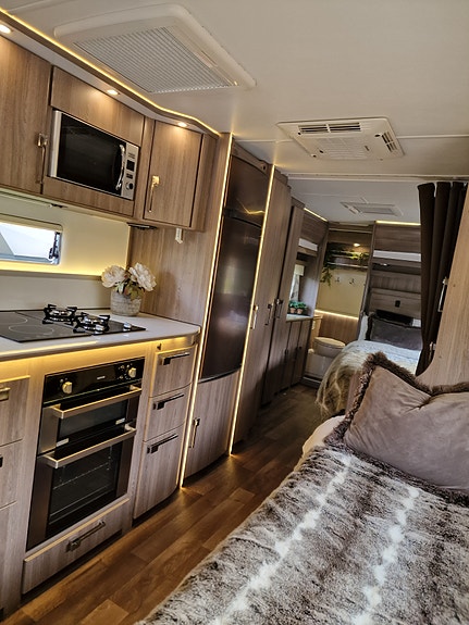 KABE Imperial Hacienda 880 UTDL / TDL KS 7 of 15