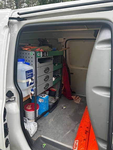 Volkswagen Caddy Maxi 3 of 5