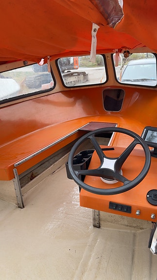 Båt med motor + trailer – renoveringsobjekt 3 of 4