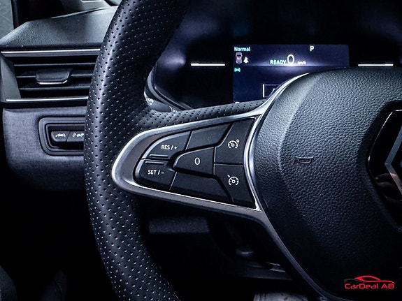 Renault Clio 20 of 29