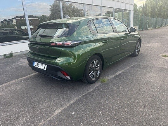 Peugeot 308 4 of 5